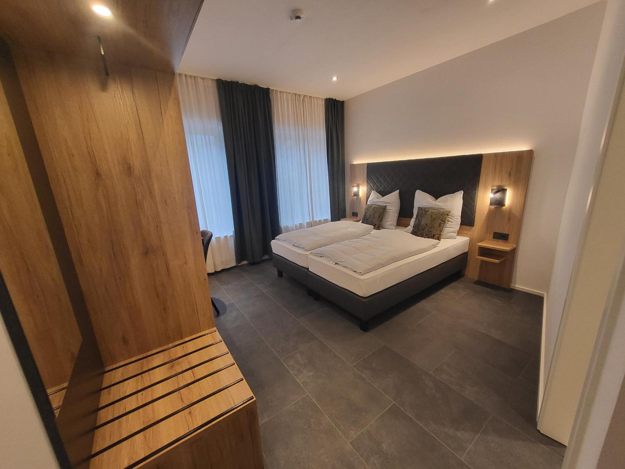 Haus Kuckenberg Hotel Burscheid Luaran gambar